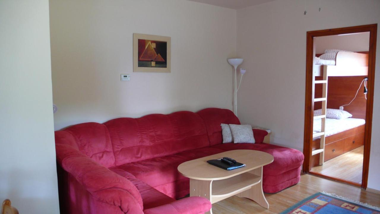 Nyáridő Apartman Alsoors Exterior foto